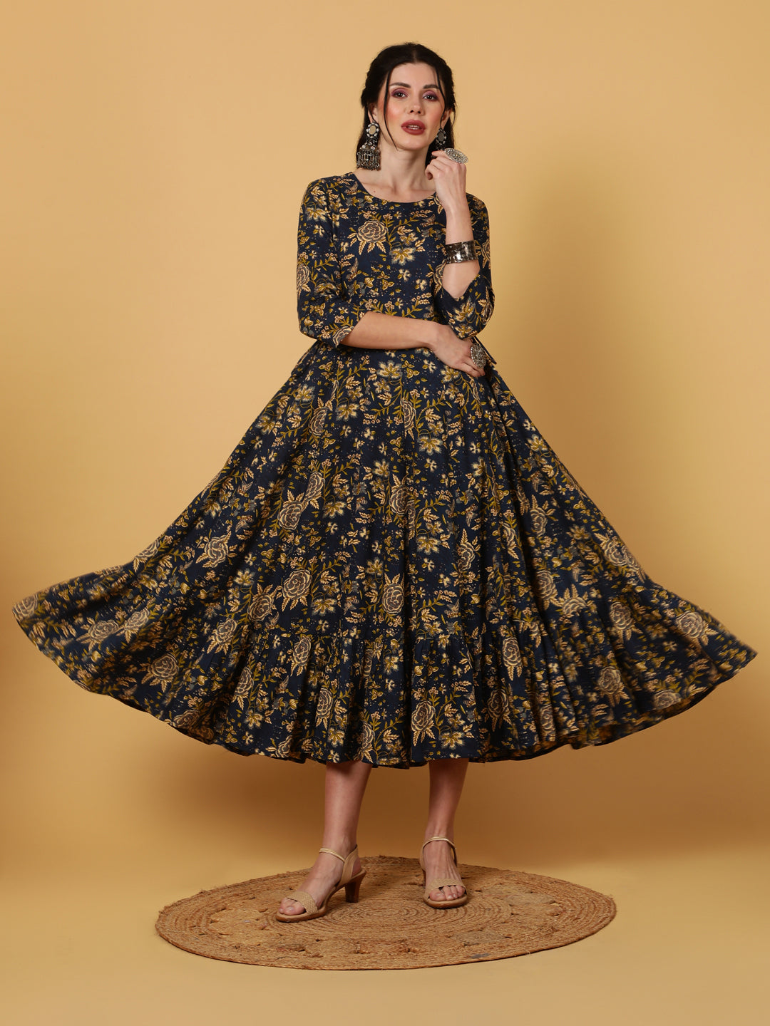Rayon  Ankle Length Length Printed Flared 3/4 Sleeves Round Kurta