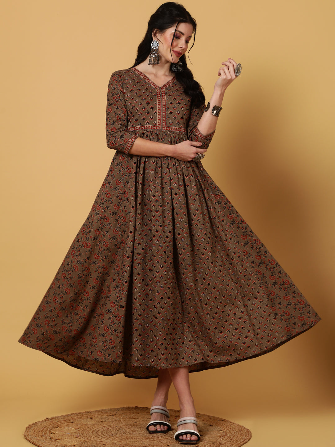 Rayon  Calf Length Printed Flared 3/4 Sleeves V-Neck Kurta (Preorder)