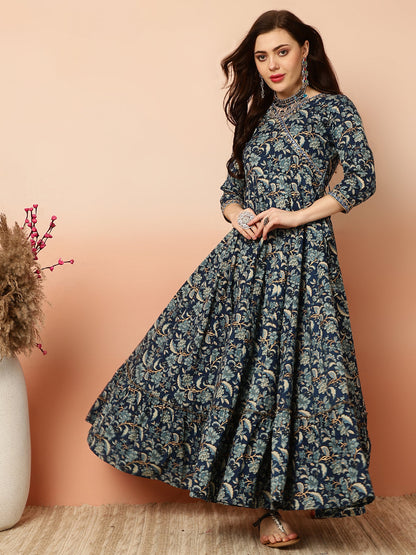 Ankle Length Flared 3/4 Sleeves V Kurta (Preorder)