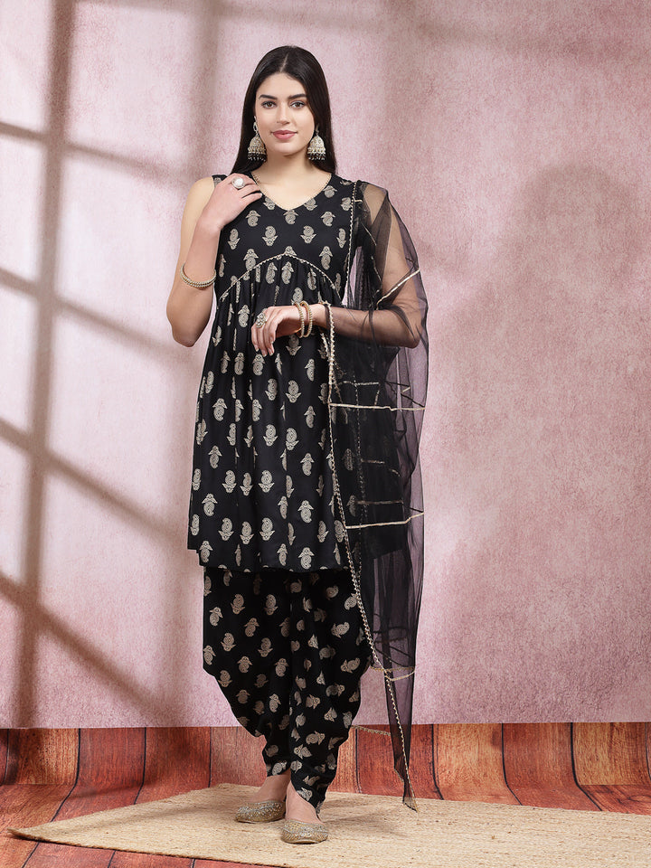 Paisley Printed Rayon Pleated Kurta Dhoti Dupatta Set