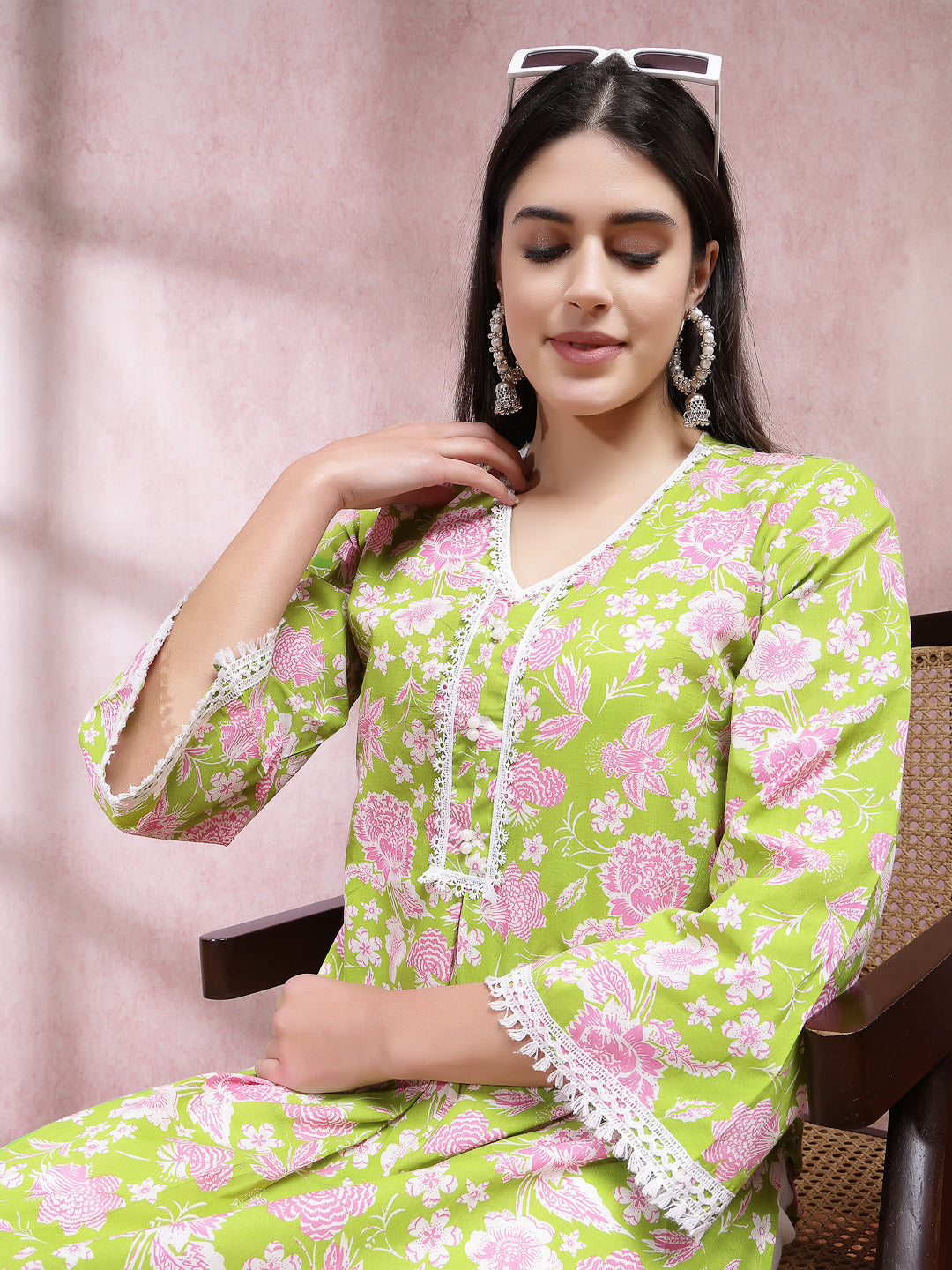 Floral Printed Cotton Straight Kurta Pant Set (Pre-Order)