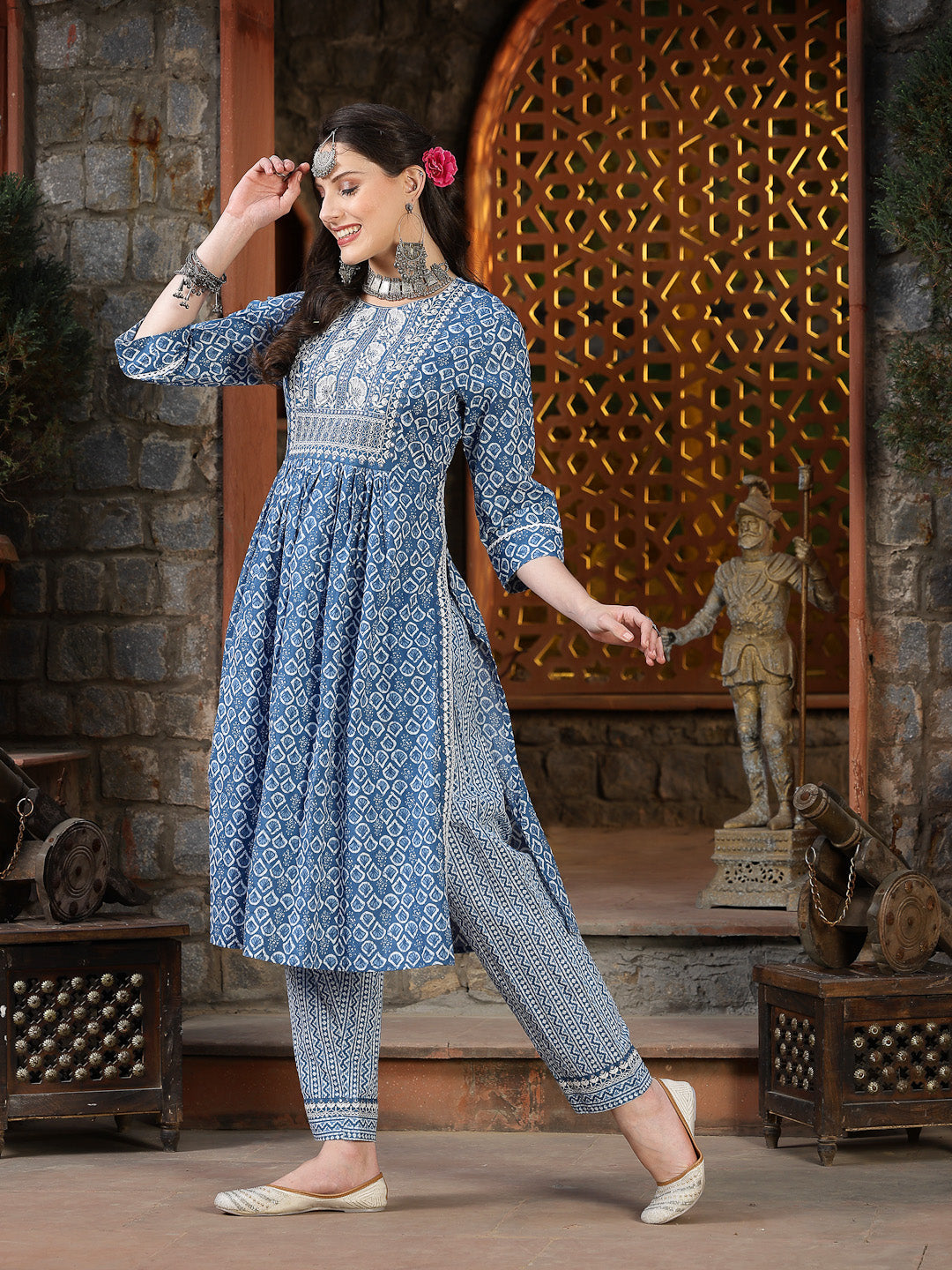 Printed &amp; Embroidered Cotton Naira Cut Kurta Pant Dupatta Set