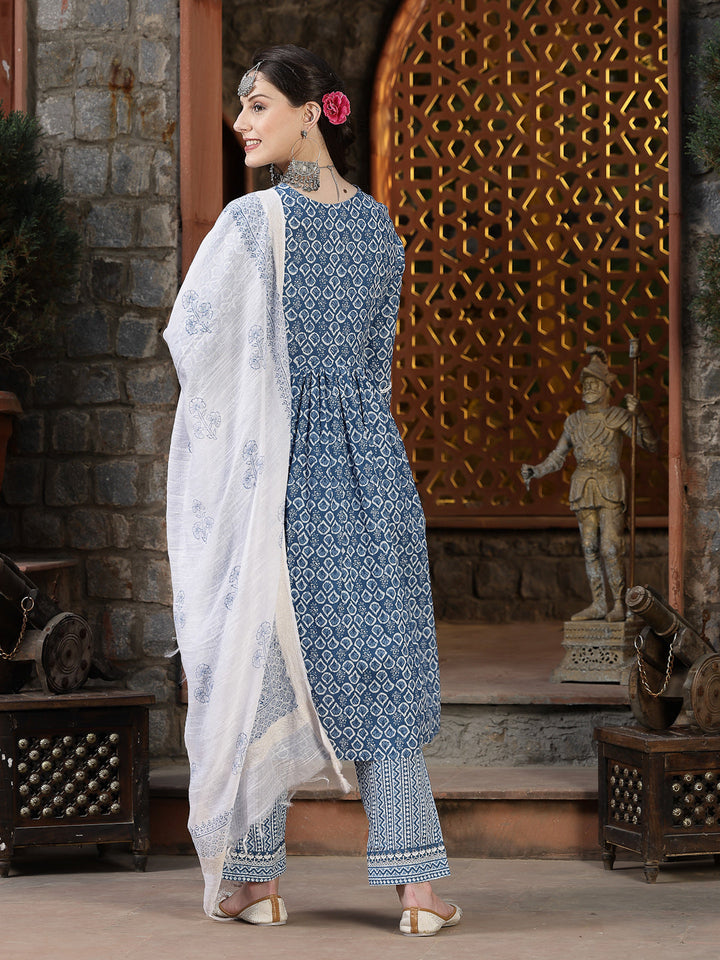 Printed &amp; Embroidered Cotton Naira Cut Kurta Pant Dupatta Set
