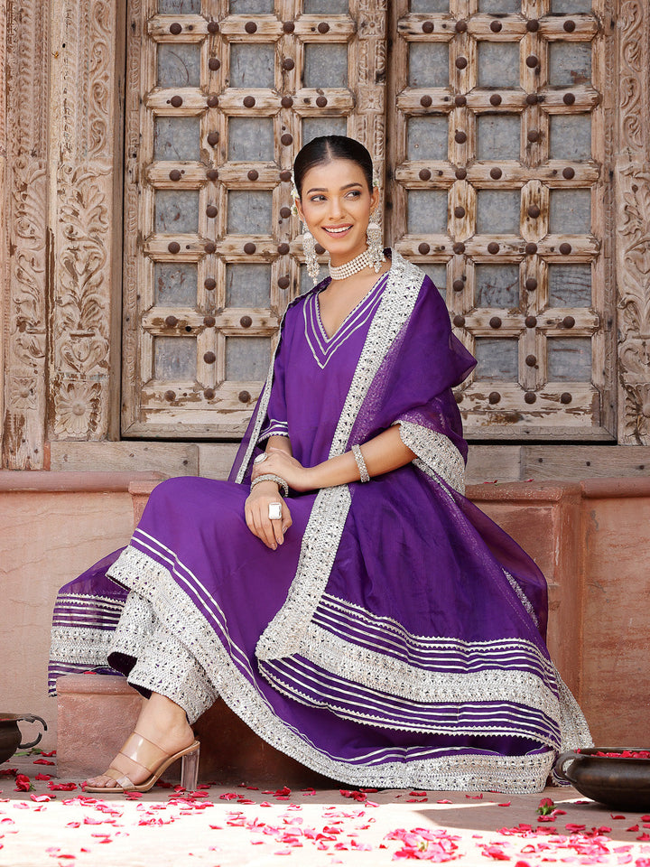 Solid Rayon Anarkali Kurta Pant &amp; Dupatta Set