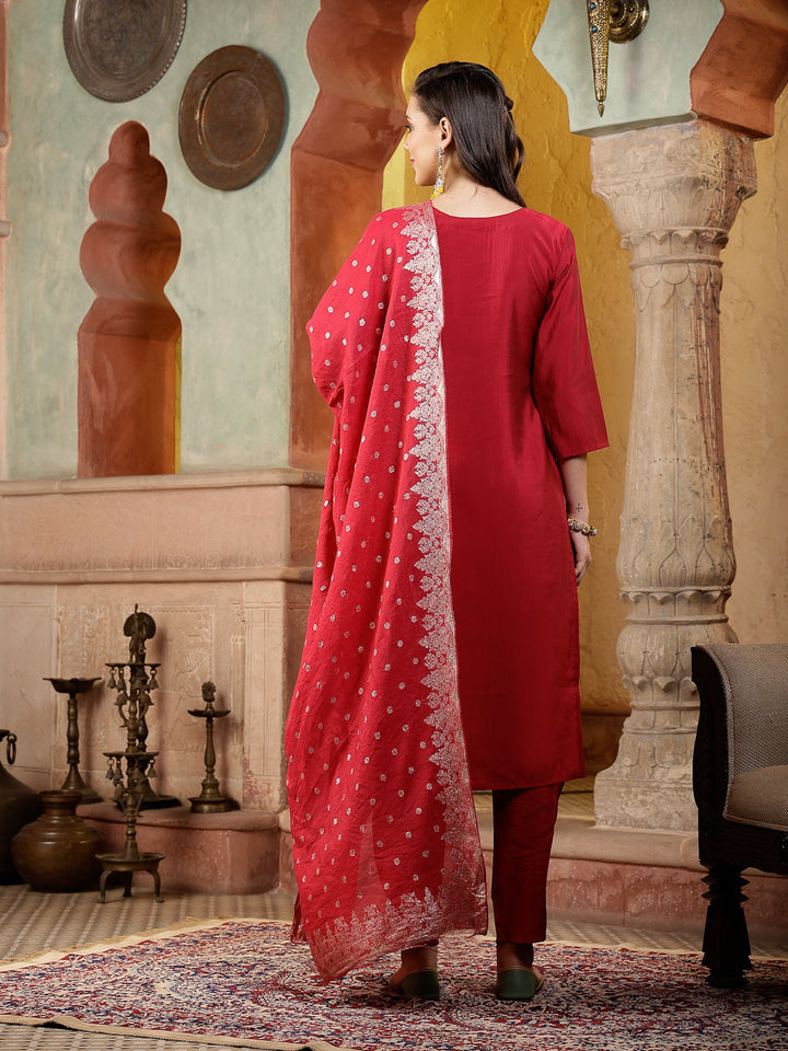 Pink Solid &amp; Embroidered Silk Blend Straight Kurta Pant Dupatta Set