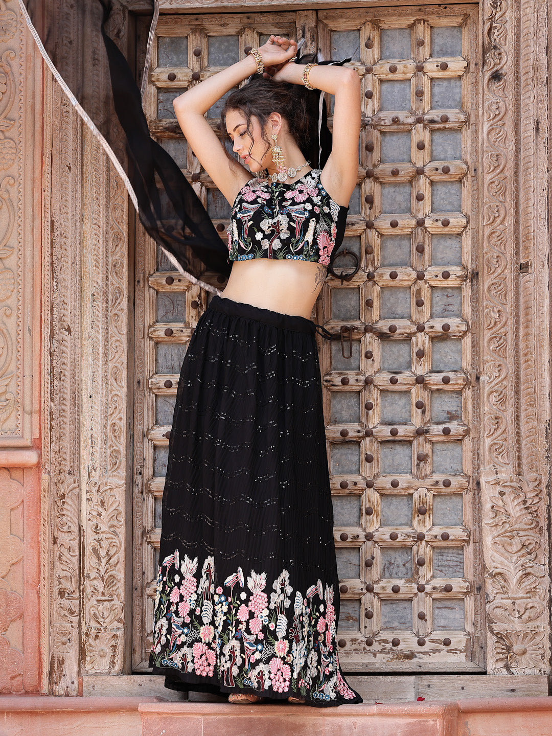 Solid & Embroidered Georgette Lehenga Dupatta With Blouse (Pre-Order)
