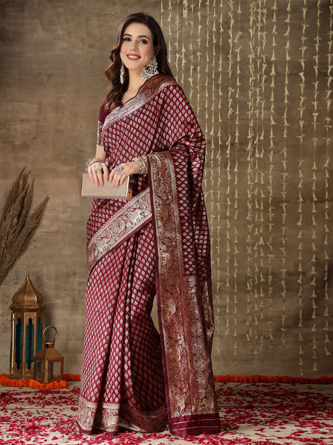 Ethnic Motifs Woven Design Zari Silk Blend Banarasi Saree