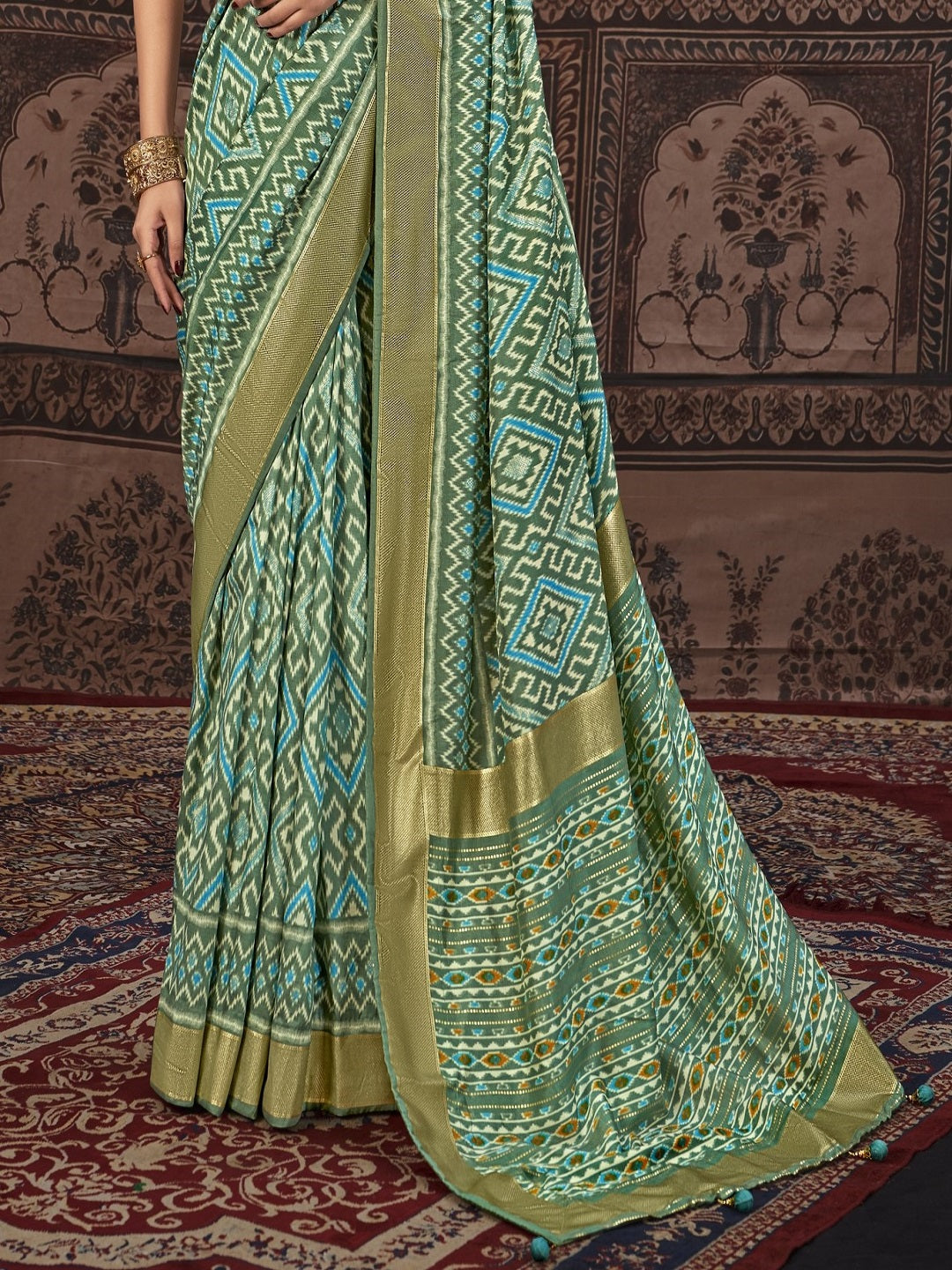 Geometric Printed Zari Border Silk Saree (Pre-Order)