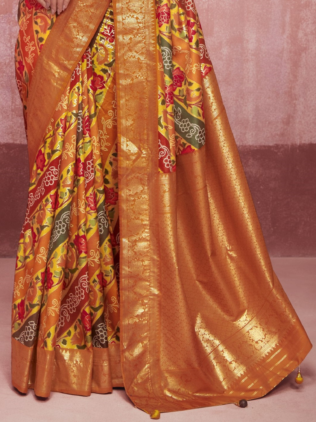Leheriya &amp; Bandhej Printed Zari Border Silk Saree
