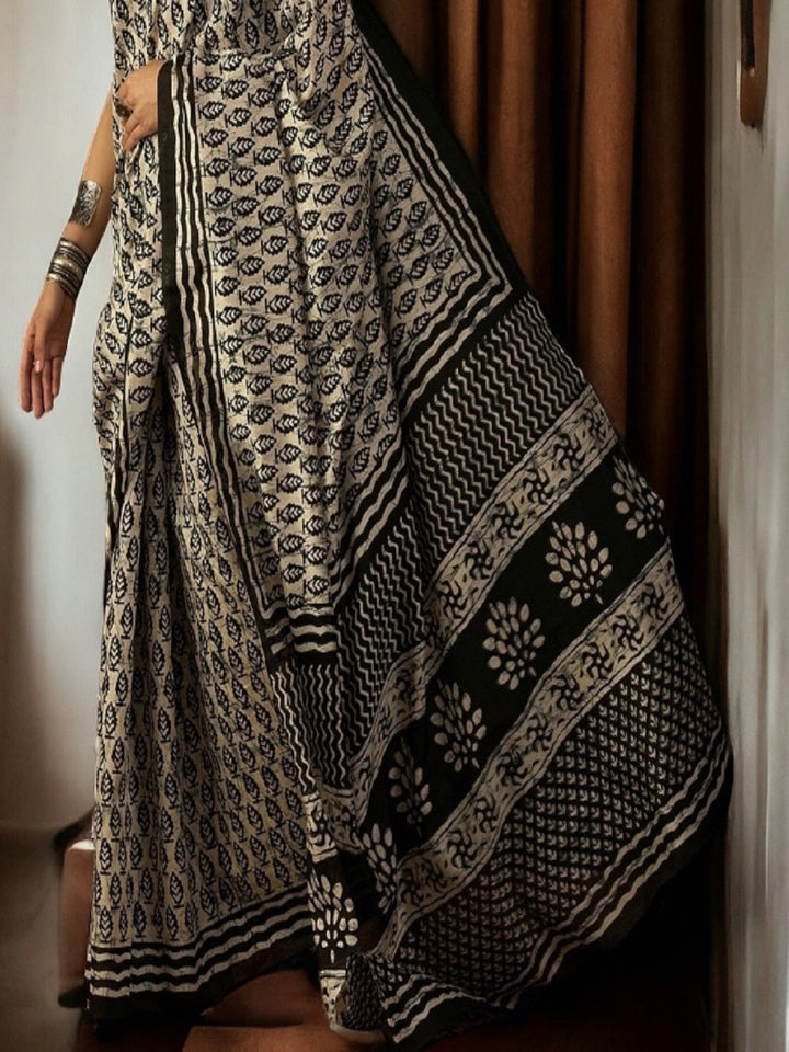 Off White Traditional Dabu Print Bhagalpuri Silk Saree