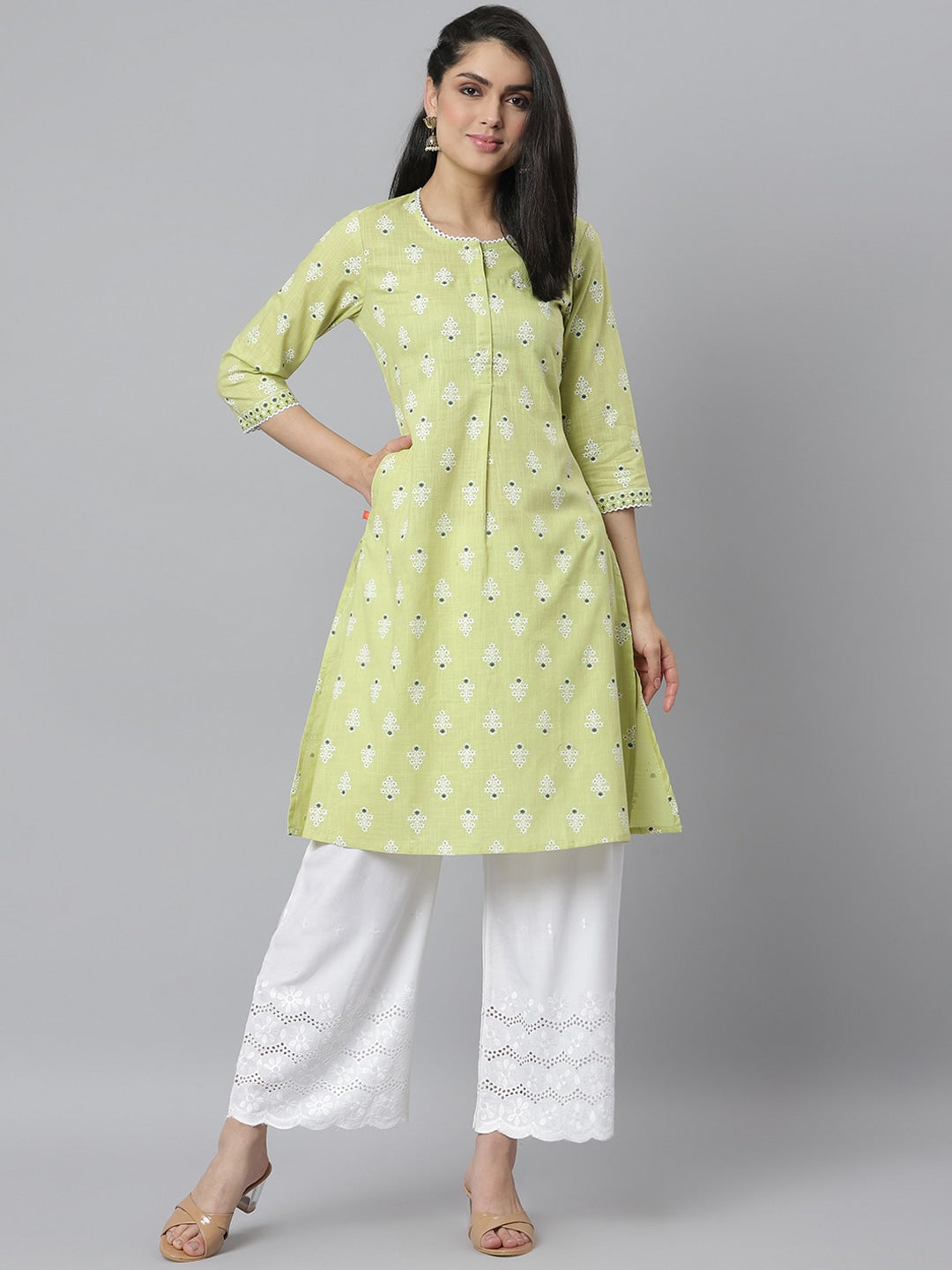 Women's Floral Printed Rayon Straight Kurta (Pre-Order)