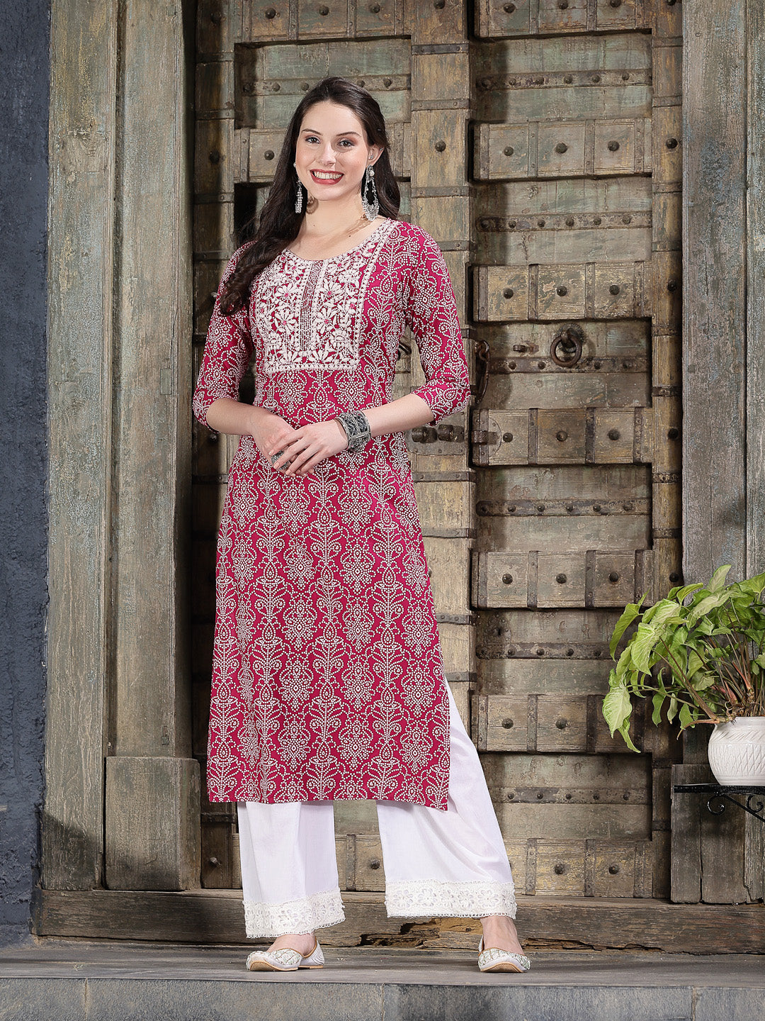 Bandhej Printed & Embroidered Rayon Straight Kurta