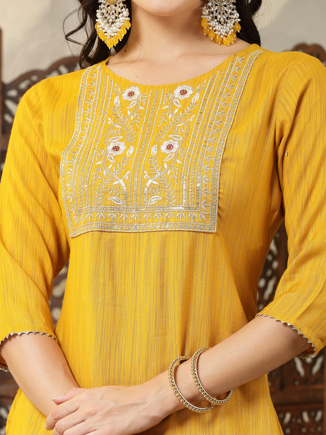 Solid &amp; Embroidered Cotton Blend Straight Kurta