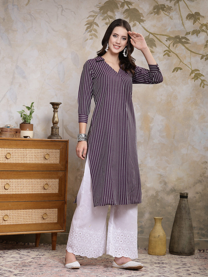 Self Designed Cotton Blend Straight Kurta