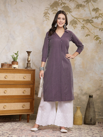 Self Designed Cotton Blend Straight Kurta