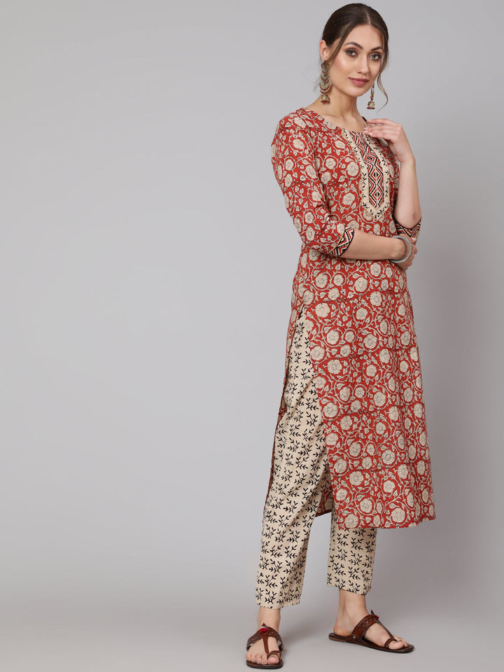 Cotton Maroon Calf Length Straight 3/4 Sleeve Round Neck Printed Kurta, Pants &amp; Cotton Dupatta