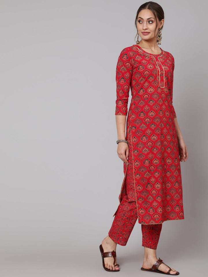 Cotton Red Calf Length Straight 3/4 Sleeve Round Neck Printed Kurta, Pants &amp; Cotton Dupatta