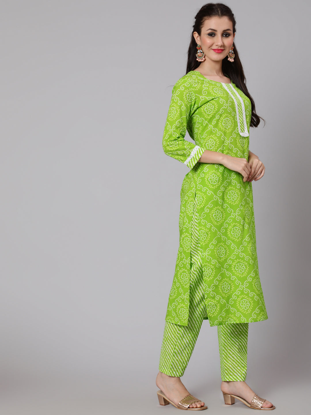 Bandhani Print Cotton Calf Length straight 3/4 Sleeve Round Neck Printed Kurta, Pants With Dupatta Set