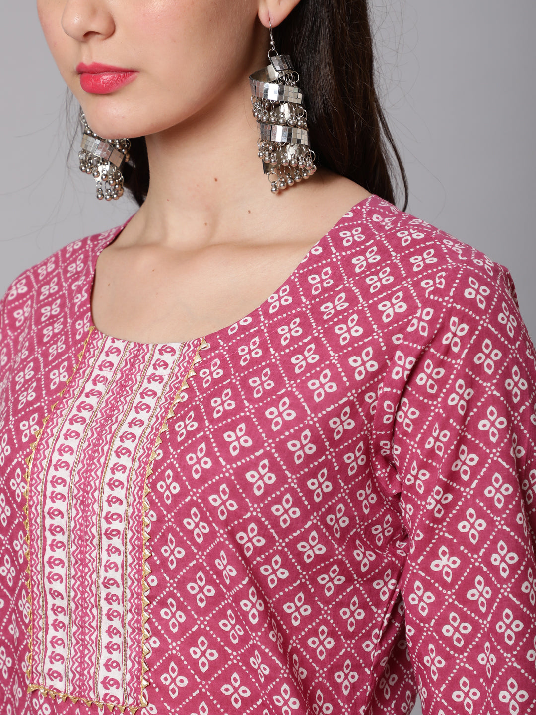 Printed Cotton Calf Length straight 3/4 Sleeve Round Neck Printed Kurta, Pants With Dupatta Set