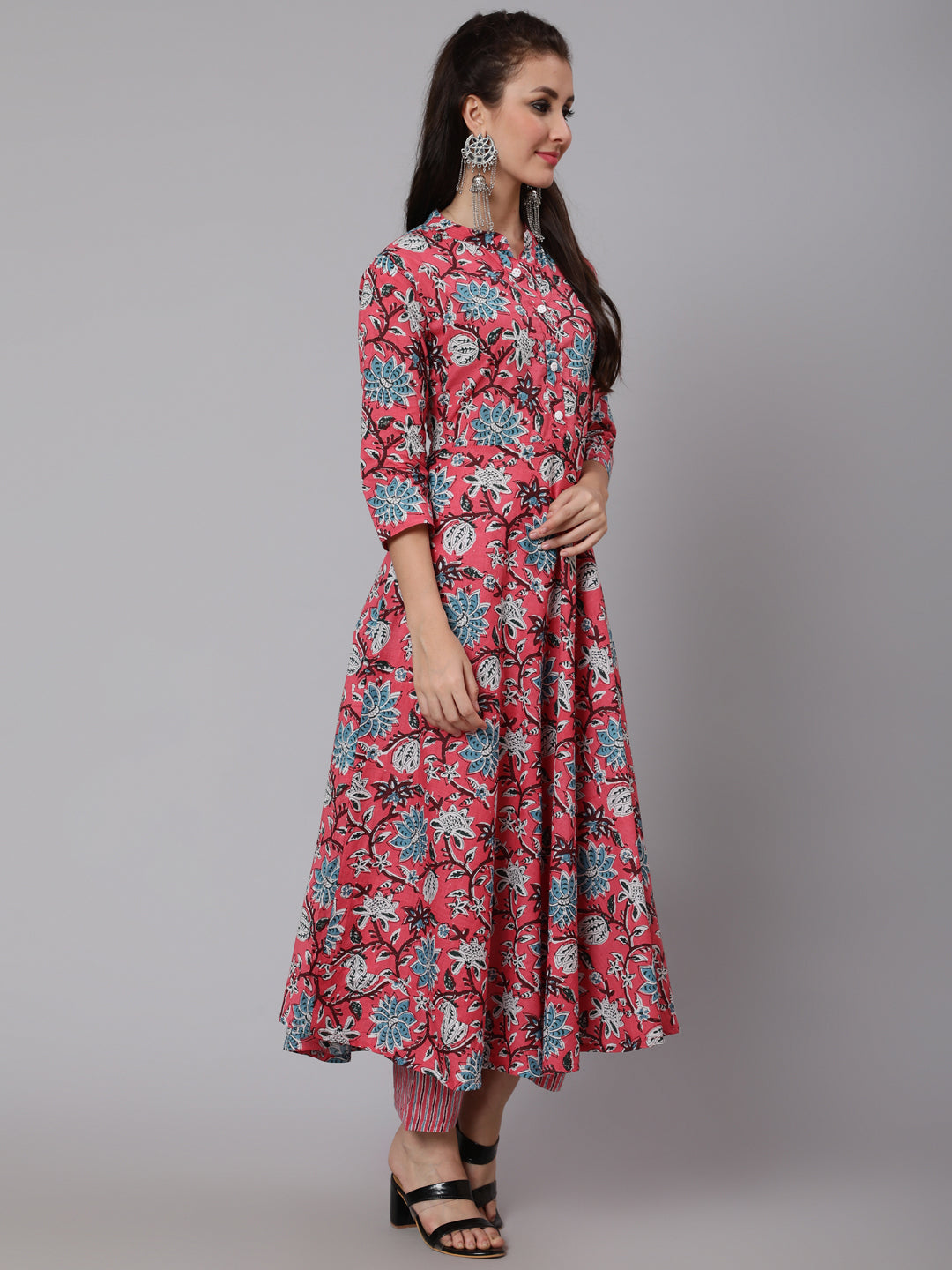 Printed Cotton Calf Length straight 3/4 Sleeve Round Neck Printed Kurta, Pants Set
