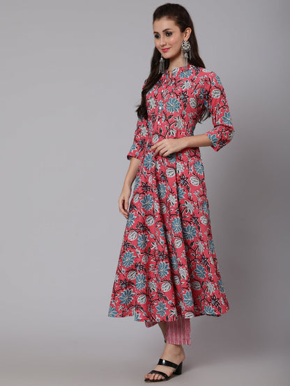Printed Cotton Calf Length straight 3/4 Sleeve Round Neck Printed Kurta, Pants Set