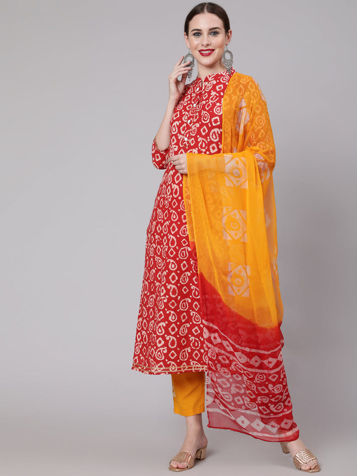 Cotton Calf Length Straight 3/4 Sleeve Round Neck Printed Kurta, Pants &amp; Cotton Dupatta