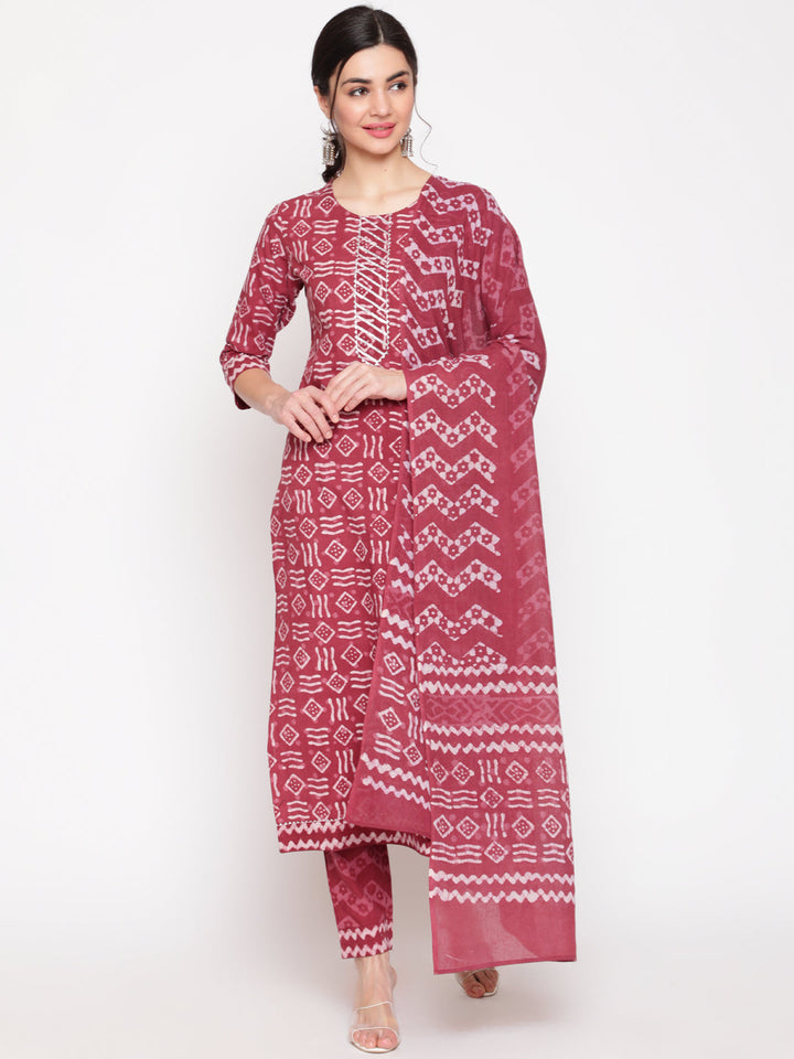Cotton Maroon Calf Length Straight 3/4 Sleeve Round Neck Printed Kurta, Pants &amp; Cotton Dupatta