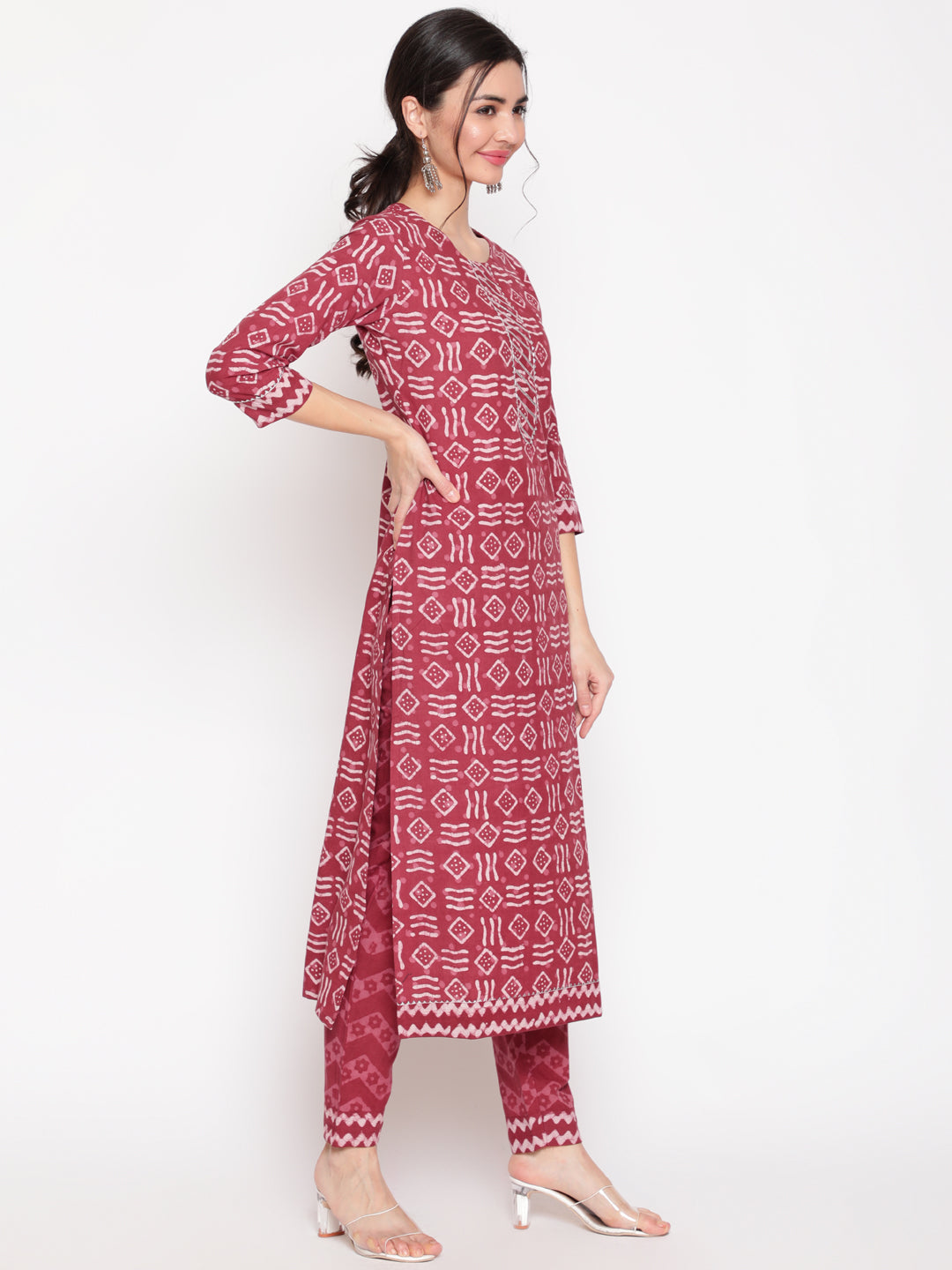 Cotton Maroon Calf Length Straight 3/4 Sleeve Round Neck Printed Kurta, Pants &amp; Cotton Dupatta
