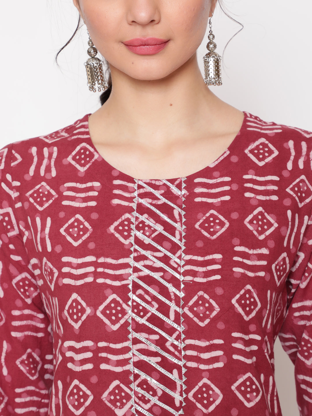 Cotton Maroon Calf Length Straight 3/4 Sleeve Round Neck Printed Kurta, Pants &amp; Cotton Dupatta