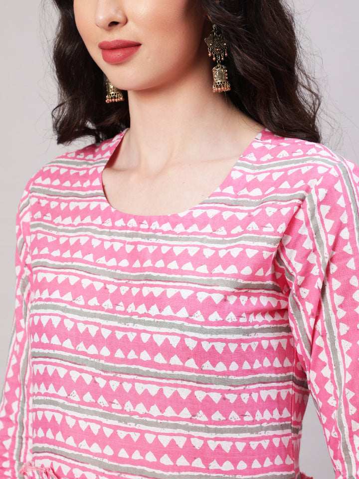Rayon Printed Ankle Length Flared 3/4 Sleeve Round Neck Kurta, Pants With Dupatta Set