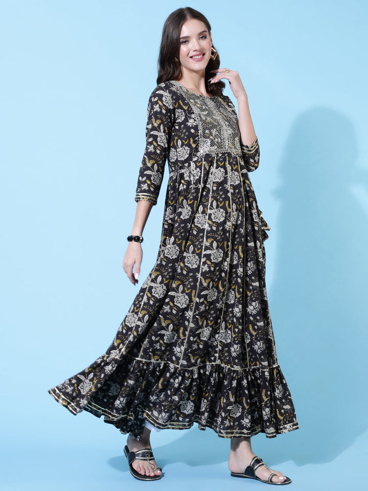 Rayon Embroidered Ankle Length Flared 3/4 Sleeve Round Neck Kurta