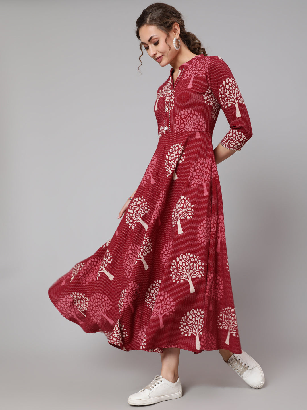 Cotton Printed Mandarin Neck 3/4 Sleeve Flared Ankle Length Ethnic Kurta