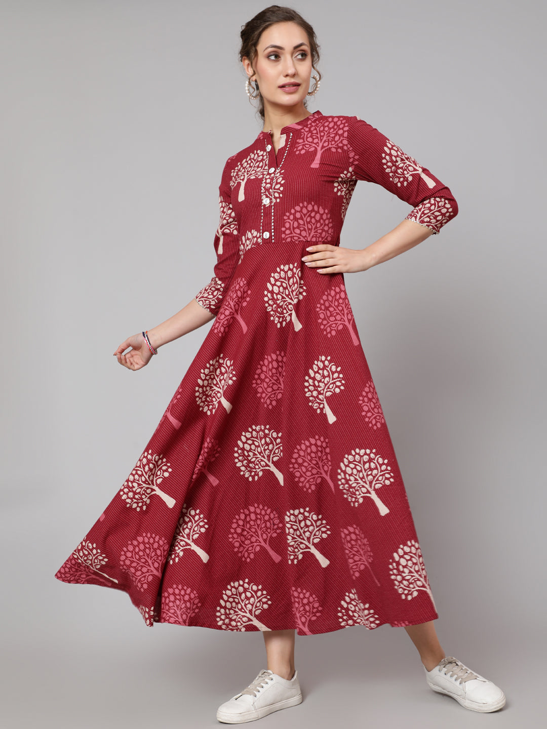 Cotton Printed Mandarin Neck 3/4 Sleeve Flared Ankle Length Ethnic Kurta