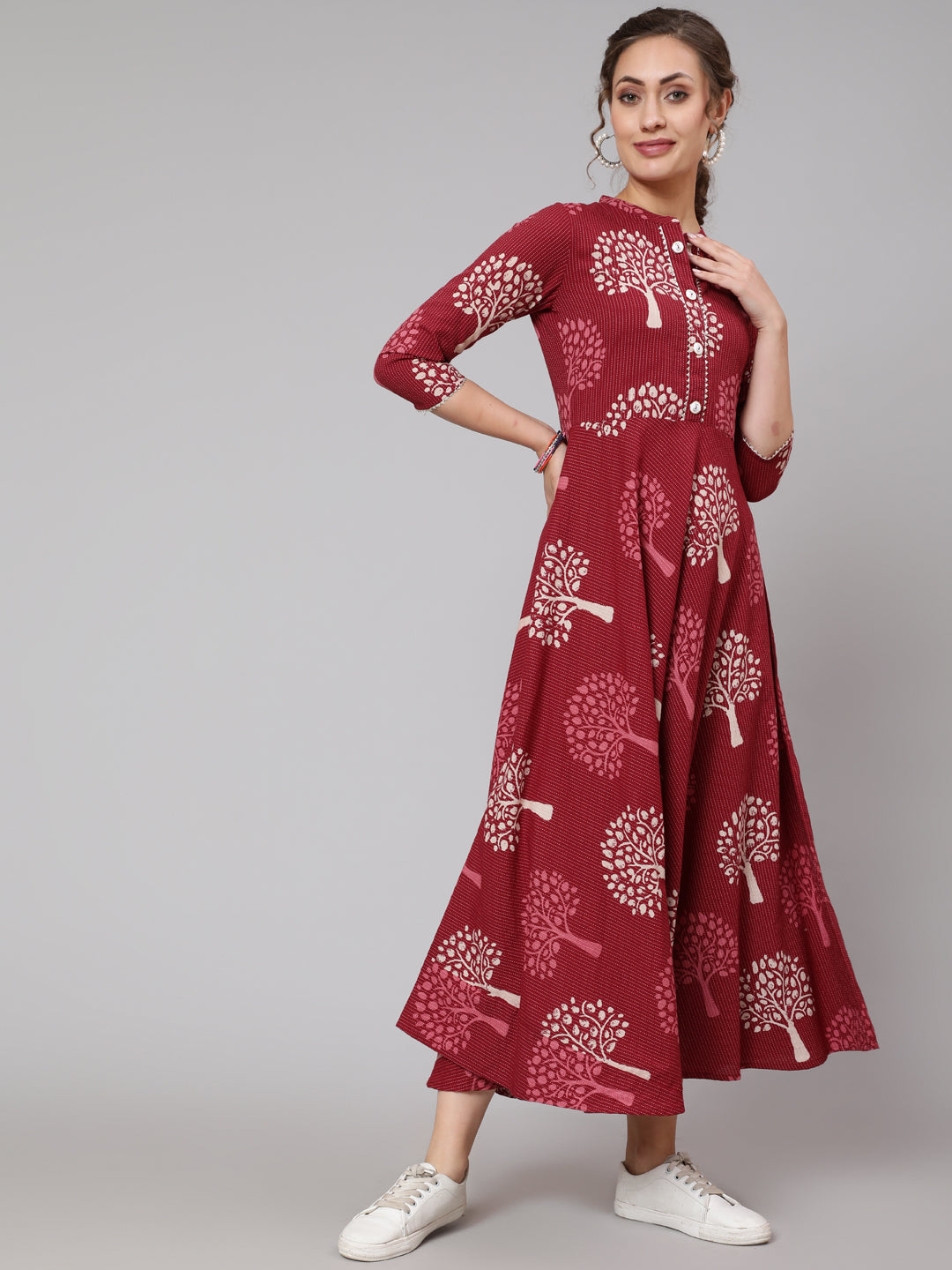 Cotton Printed Mandarin Neck 3/4 Sleeve Flared Ankle Length Ethnic Kurta