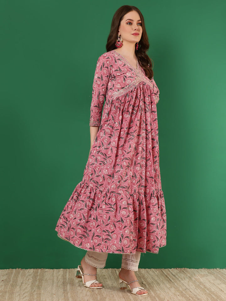 Cotton Printed Embroidered Ankle Length 3/4 Sleeve V-Neck Alia Cut Tiered Kurta