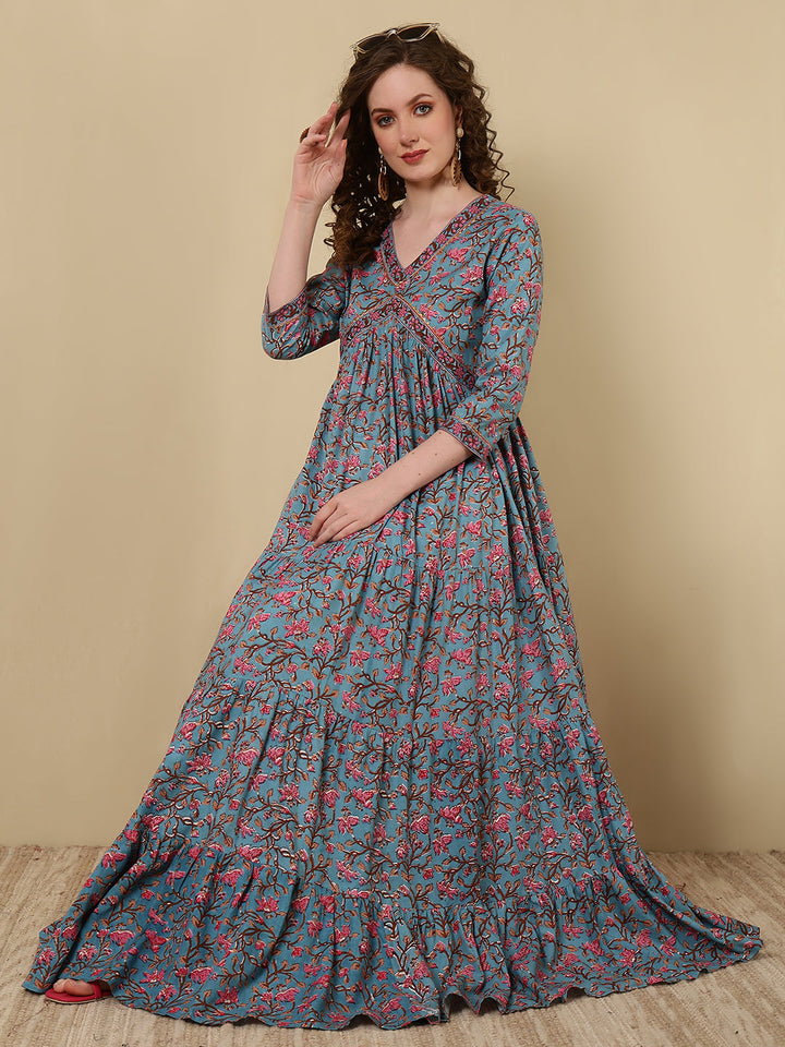 Rayon Printed Ankle Length 3/4 Sleeve V-Neck Alia Cut Tiered Kurta