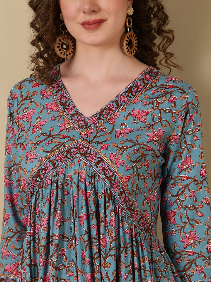 Rayon Printed Ankle Length 3/4 Sleeve V-Neck Alia Cut Tiered Kurta
