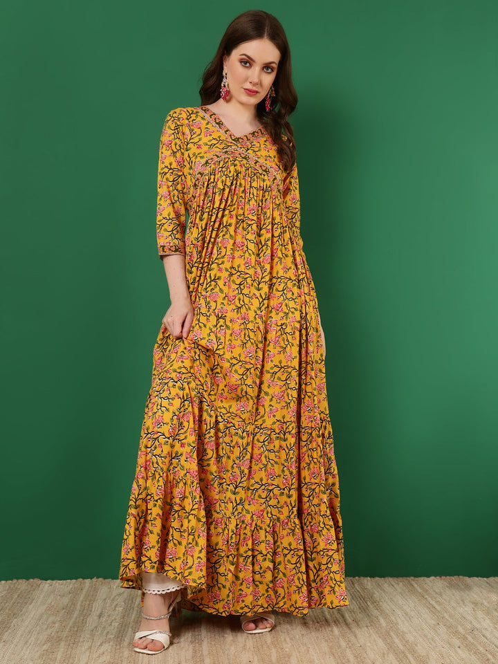 Rayon Printed Ankle Length 3/4 Sleeve V-Neck Alia Cut Tiered Kurta