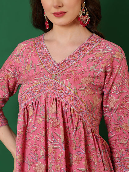 Cotton Printed Ankle Length 3/4 Sleeve V-Neck Alia Cut Tiered Kurta