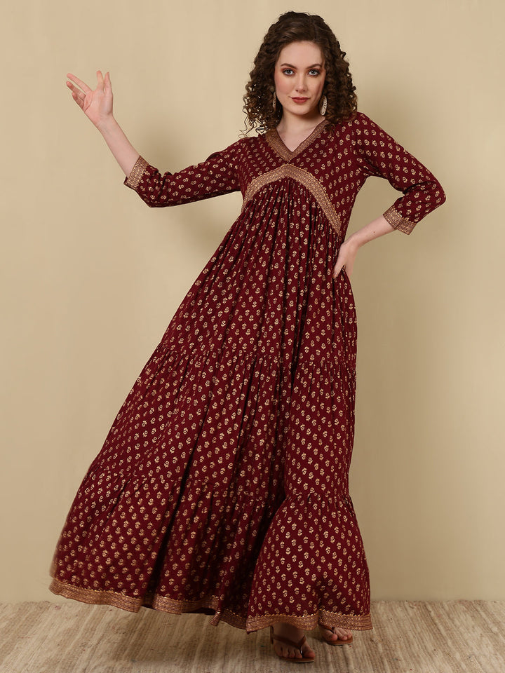Rayon Printed Ankle Length 3/4 Sleeve V-Neck Alia Cut Tiered Kurta