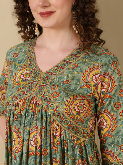 Rayon Printed Ankle Length 3/4 Sleeve V-Neck Alia Cut Tiered Kurta