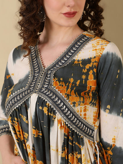 Rayon Embroidered Printed Ankle Length 3/4 Sleeve V-Neck Alia Cut Tiered Kurta