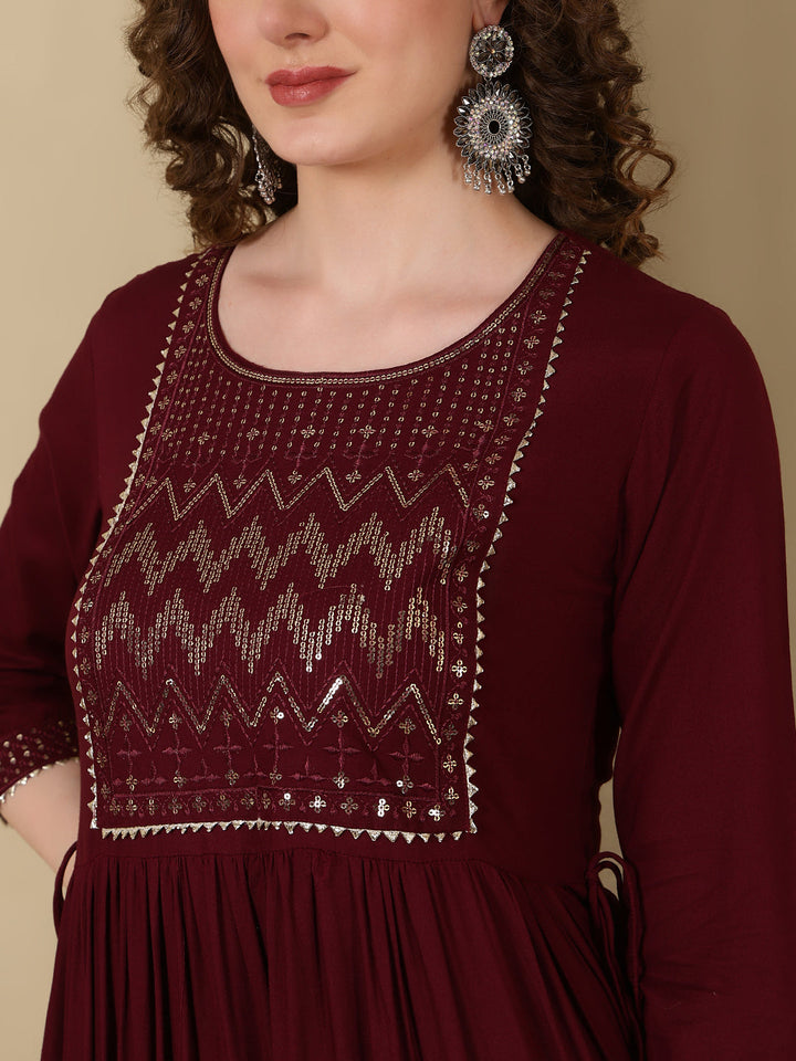 Rayon Embroidered Ankle Length 3/4 Sleeve Round Neck Tiered Kurta