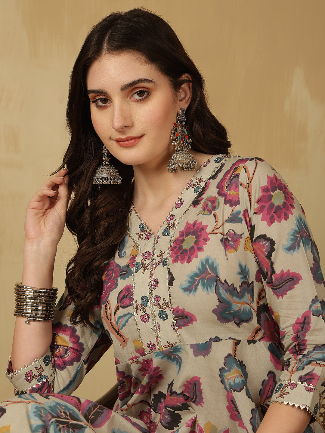 Women Cotton Printed Ankle Length V-Neck Tiered Kurta