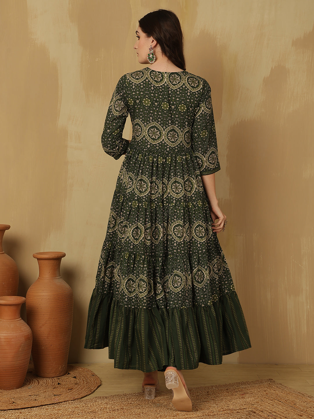 Women Cotton Printed Ankle Length V-Neck Tiered Kurta
