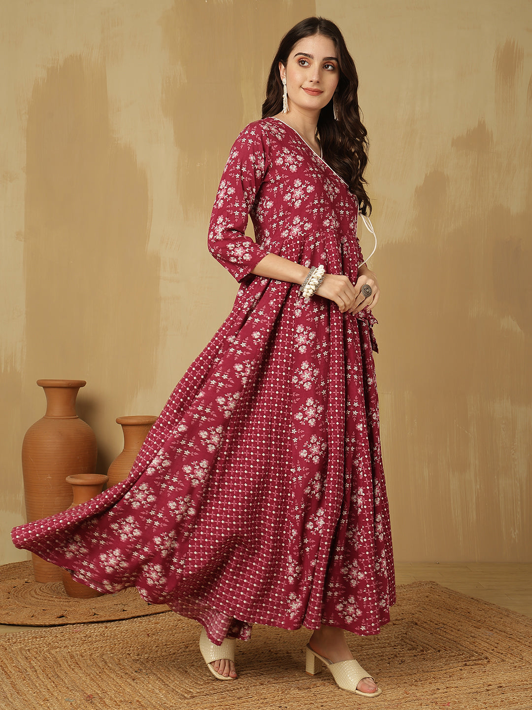 Women Cotton Printed Ankle Length V-Neck Anarkali Kurta