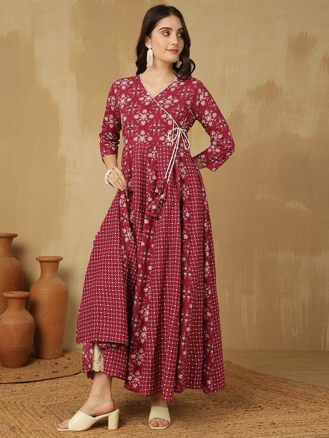 Women Cotton Printed Ankle Length V-Neck Anarkali Kurta