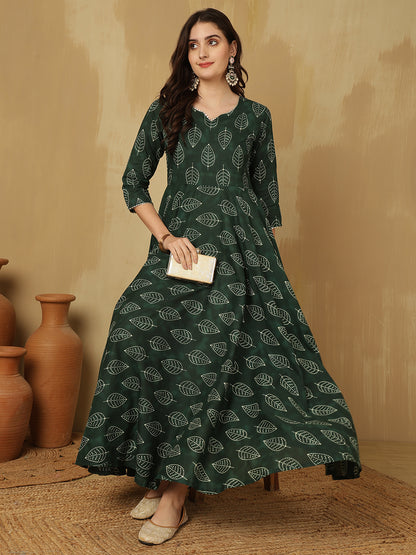Women Cotton Printed Ankle Length V-Neck Anarkali Kurta