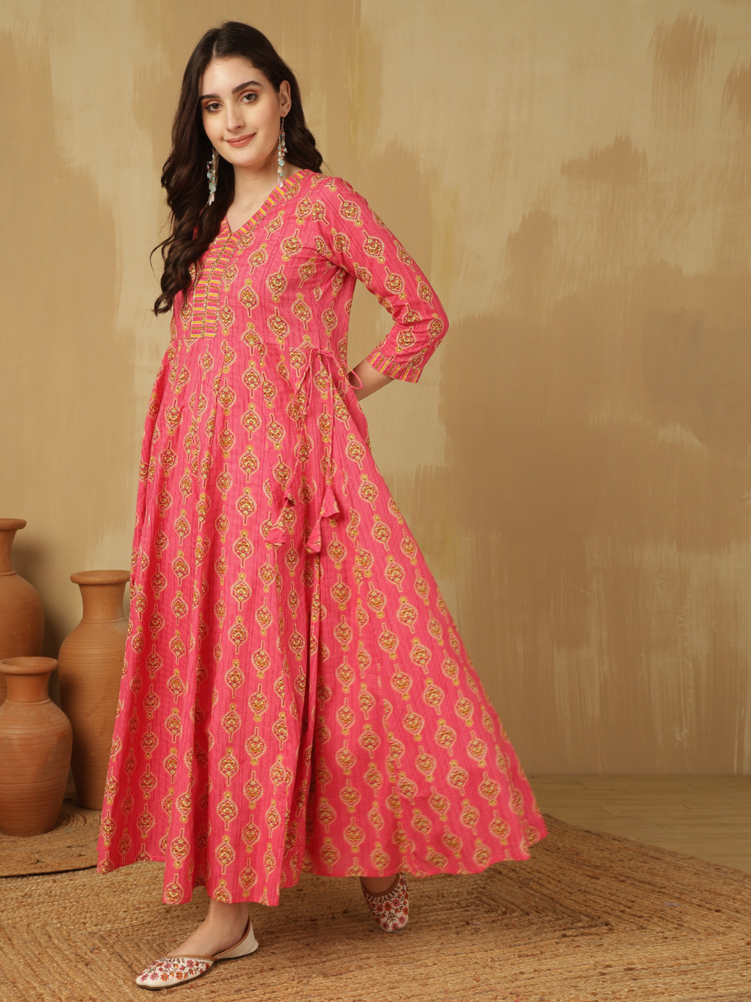 Women Cotton Printed Ankle Length V-Neck Anarkali Kurta