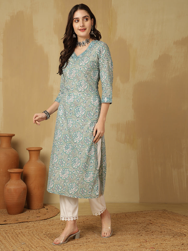 Women Embroidered Cotton Printed Calf Length V-Neck Straight Kurta
